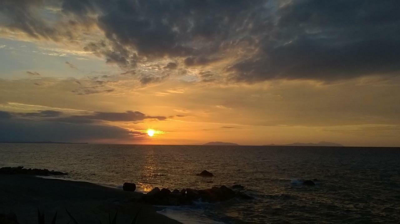 Domus Austri Βίλα Μεσίνα Εξωτερικό φωτογραφία